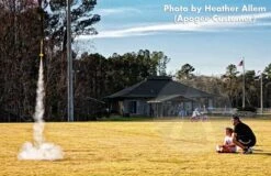 Apprentice - 12 Pack -Apogee Components Sale 1b22bce559050f6774fcb8f12db28985.image .700x454