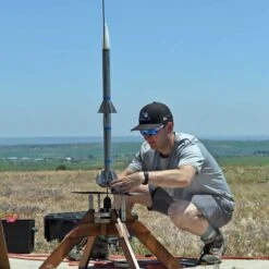 AMRAAM AIM-120A -Apogee Components Sale 2830e7736d925f26bcb307e47270a82a.image .700x700