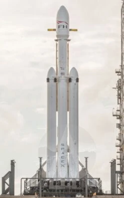 Falcon Heavy -Apogee Components Sale 5c13ed91335b8d71a4eb841ad5bf1518.image .439x700